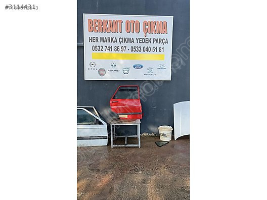 Renault12 Toros sağ arka kapı 4.500 TL