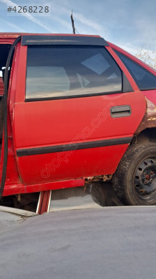 OPEL VECTRA A SOL ARKA KAPI DOLU.OTO ERKAN ÜNYE