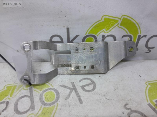 LAND ROVER DİSCOVERY 2017 2024 L462 RADAR AYAĞI JPLA-9E729