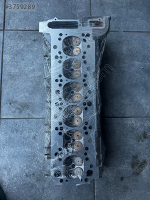 BMW 1738400 2.5 SİLİNDİR KAPAĞI