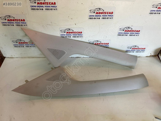 FORD COURİER ÖN CAM DİREK BAKALİT MONTECAR