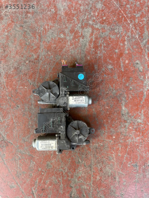 2004 Fabia sağ cam motoru