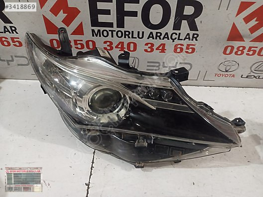 TOYOTA AURİS SAĞ FAR ÇIKMA ORİJİNAL PARÇA 2013-2015