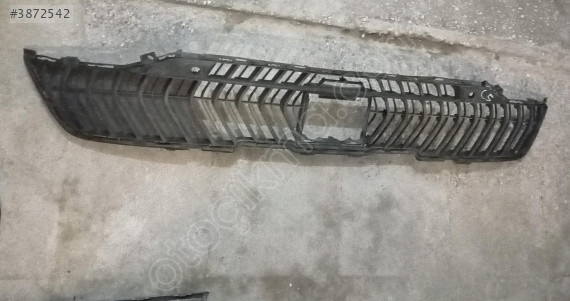 CITROEN C5 ORJİNAL ÇIKMA ÖN TAMPON IZGARA