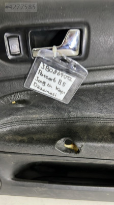 PASSAT B5 99-04 ÇIKMA KAPI DÖŞEMESİ - SAĞ ÖN -  3B0867012