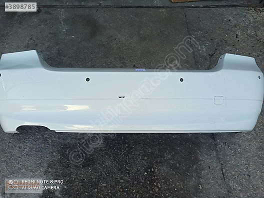 BMW 3 SERİSİ E90 ARKA TAMPON SENSÖRSÜZ BEYAZ HATASIZ DİREK TAK 2