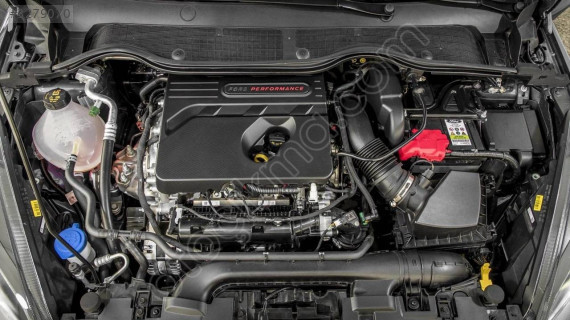 FORD FİESTA 2018 YARIM MOTOR ÇEVİK OTO ÇIKMA BURSA