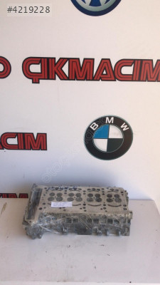 MERCEDES E SERİSİ 651 MOTOR SİLİNDİR KAPAĞI