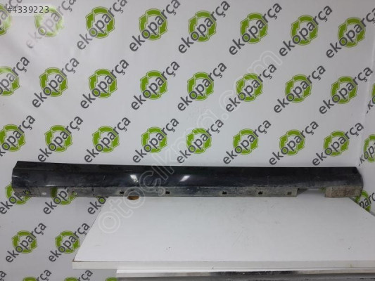 MERCEDES C 2007 2014 W204 SAĞ MARŞPİYEL KAPLAMASI A2046900440