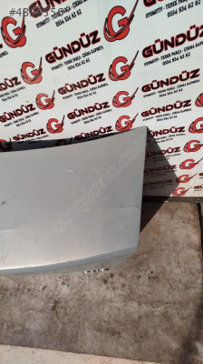 Renault Clio arka bagaj kapağı model 2002 2006