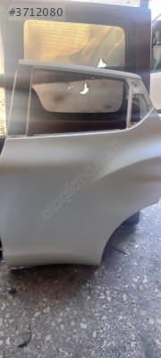 Nissan Juke İçin Hatasız Sol Arka Kapı Parçası