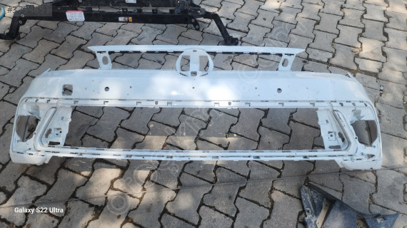 Volkswagen Polo ön tampon orjinal çıkma