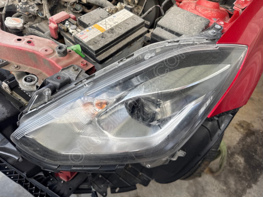 SUZUKİ SWİFT 2020 Sol ön far