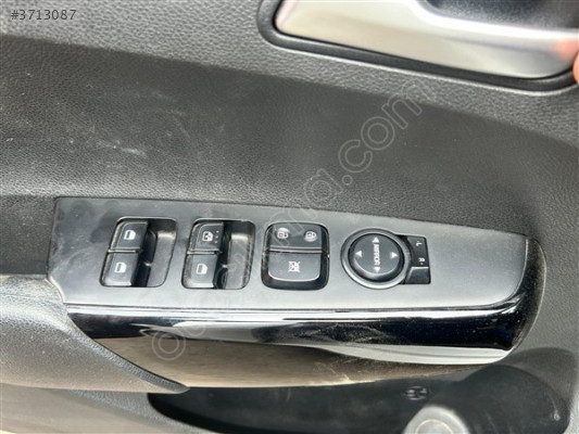 2021 Kia Picanto Dörtlü Cam Düğmesi