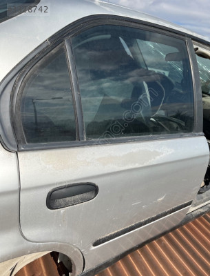 Honda civic sağ arka kapı çıkma orijinal