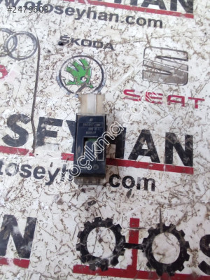5G0947409 Passat b8 torpido lambası
