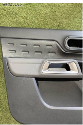 citroen c5 aircross sağ ön kapı döşemesi 98244174 ZP
