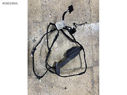BMW F10 SAĞ ARKA KAPI ELEKTRİK TESİSATI