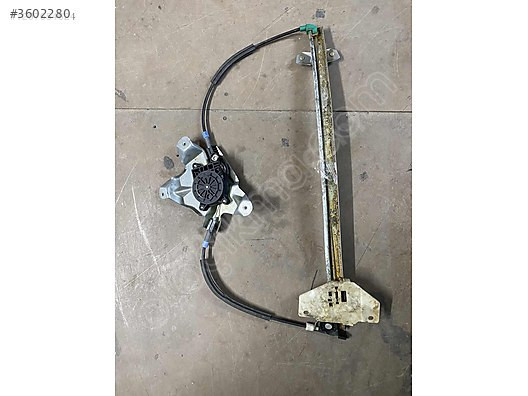FORD CONNECT SAĞ CAM KİRKOSU