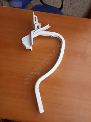 Renault Fluence bagaj menteşesi