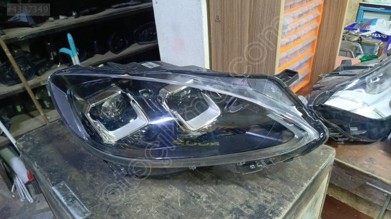 Kuga çift mercekli far