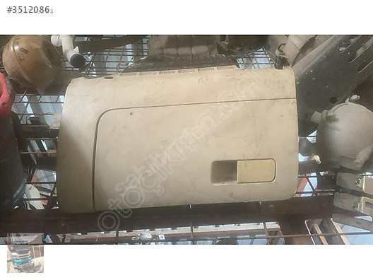5Jb857097 seat Toledo skoda rapid torpido kapağı