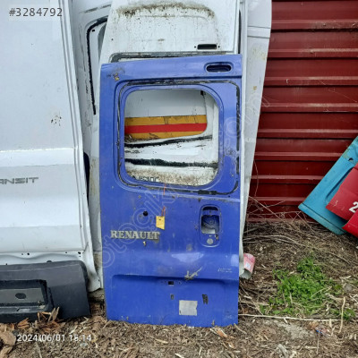 Renault trafik arka bagaj kapağı çıkma orjinal