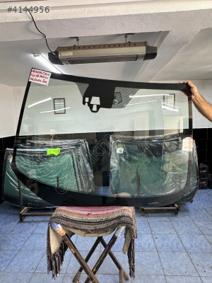 Honda crv ön cam orijinal çıkma