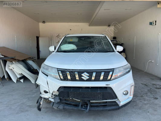 SUZUKİ VİTARA KAPUT SÖKME ORİJİNAL -57300-54P00-000-