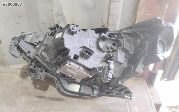 RENAULT CLIO 5 SAĞ FAR ÇIKMA