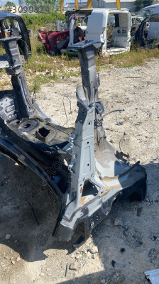 OPEL CORSA D SAĞ ÖN ŞASE ÇEYREK OTO FEDAİ