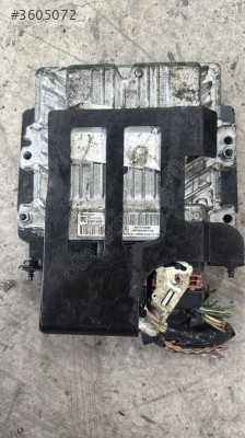 Peugeot 508 Citroen C4 1.6 HDI Motor Beyni S180123001E 9676760880