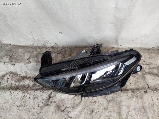 Fiat egea 2021 2025 çıkma sağ full LED sol ön far