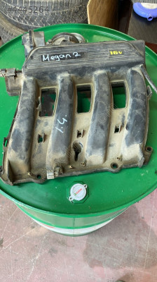 RENAULT MEGANE 2 ÇIKMA ORJİNAL EMME MANİFOLD