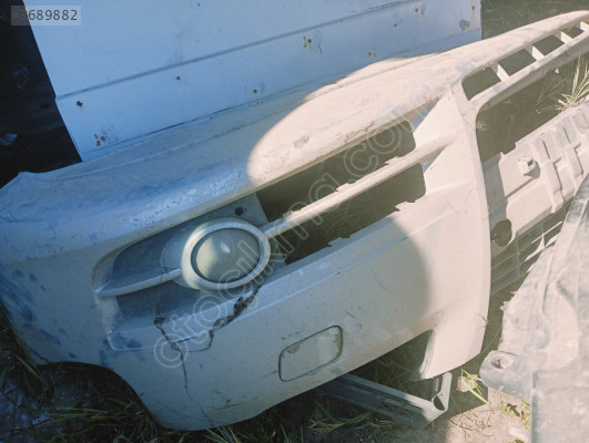 Audi A4 b7 ön tampon sol sis fari