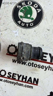 7M3122291 vw golf 6 radyatör su hortumu jakı