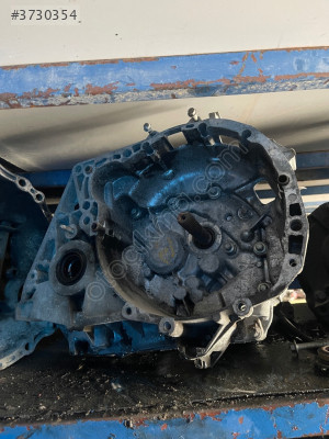 Laguna 2 1.6 motor 16valf şanzuman