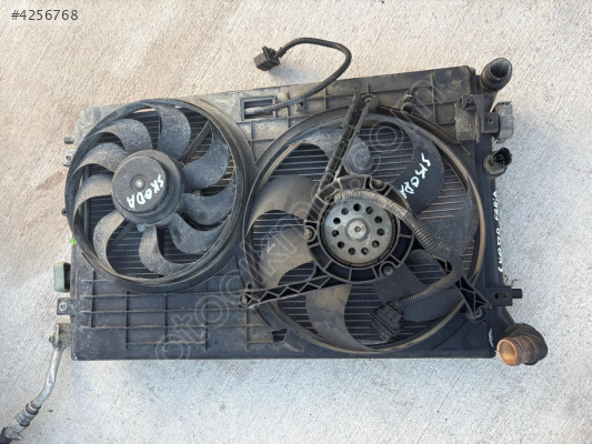 SKODA FABİA 1.4 2001 MODEL RADYATÖR FAN DAVLUMBAZ