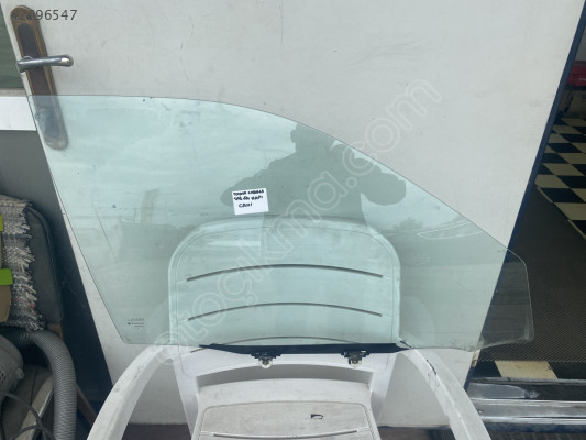 TOYOTA COROLLA SAĞ ÖN KAPI CAMI