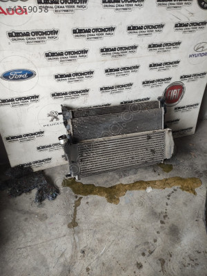 Renault Megane 2 Klima su radyatörü