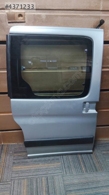 Pejo partner 2006 model sağ arka sürgülü kapı dolu