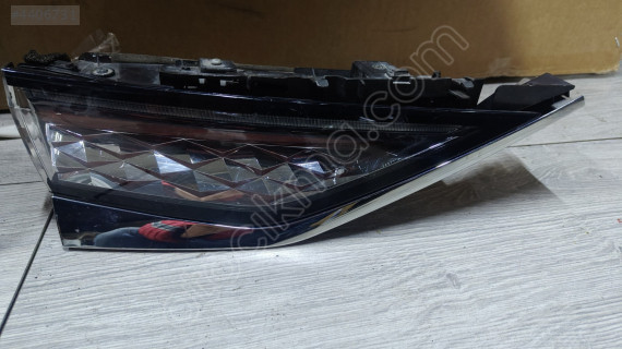 DS 9 sol arka bagaj stopu