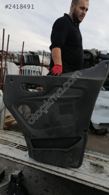 FORD CUSTOM SAĞ ÖN KAPI ORJİİNAL ÇIKMA