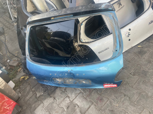 Peugeot 206 arka bagaj kapağı