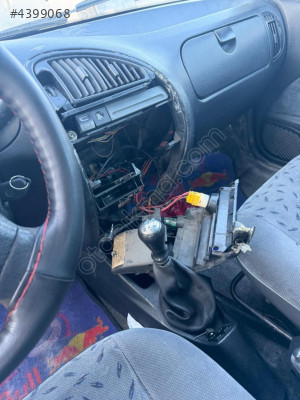 Citroën Saxo üfleme ızgarası