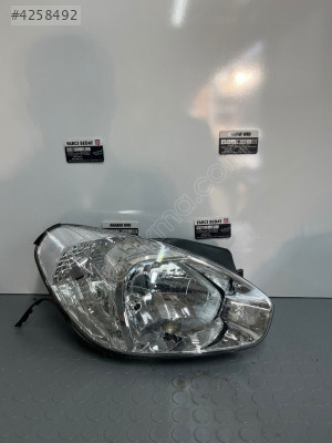 HYUNDAİ ACCENT ERA SAĞ ÖN FAR