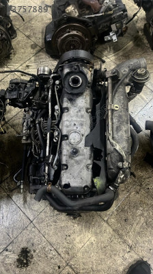Opel movano 2.5 dizel motor komple