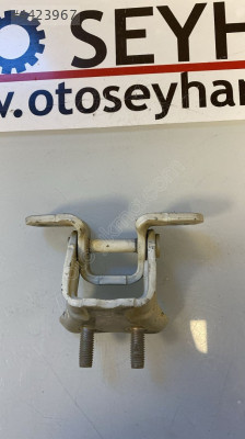 Mitsubishi l200 2014 sol arka kapı üst menteşesi