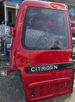 Citroen Berlingo bagaj kapagı