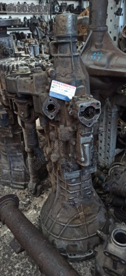 Isuzu tfs 4×4 çıkma şanzıman